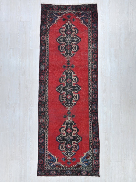 2' 11" x 9' 1"