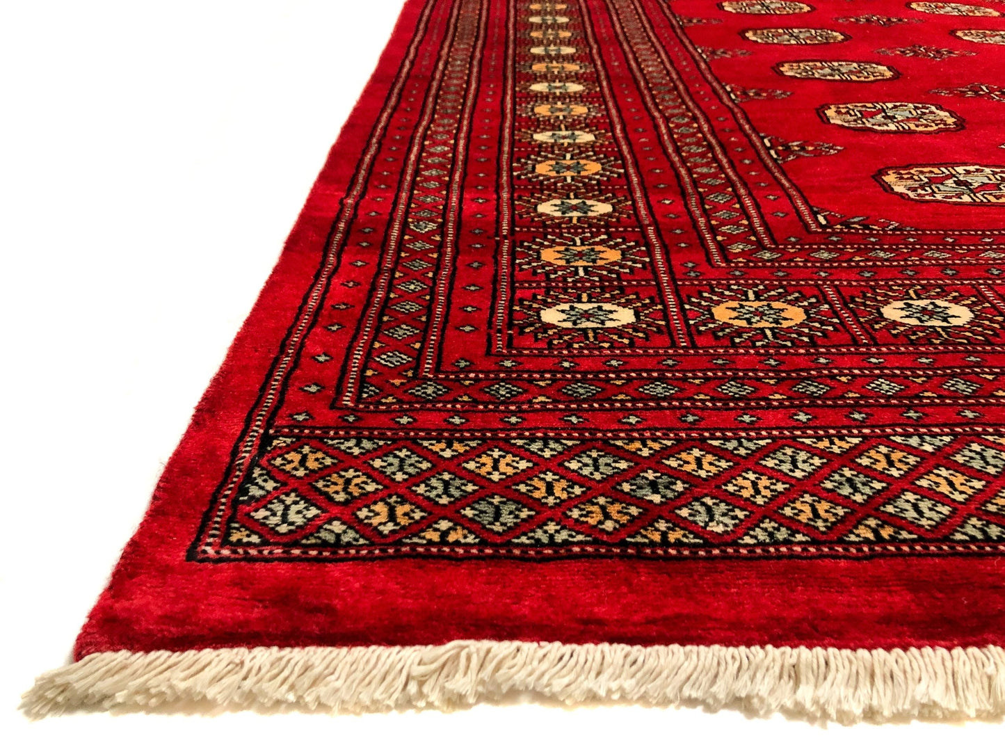 Salor Bokhara (9'02"x11'09") deep red
