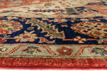 Serapi (9'00"x11'07") red/ivory/navy