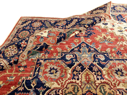 Serapi (9'00"x11'07") red/ivory/navy