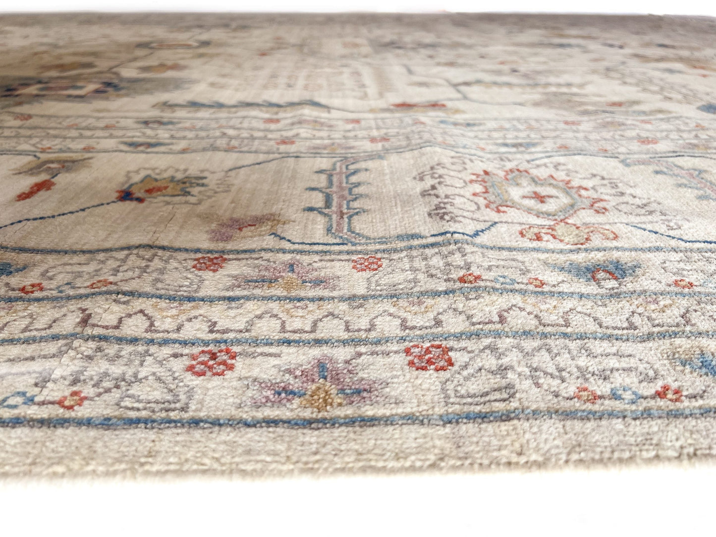 Afgahn Oushak (9'10"x14'00") ivory