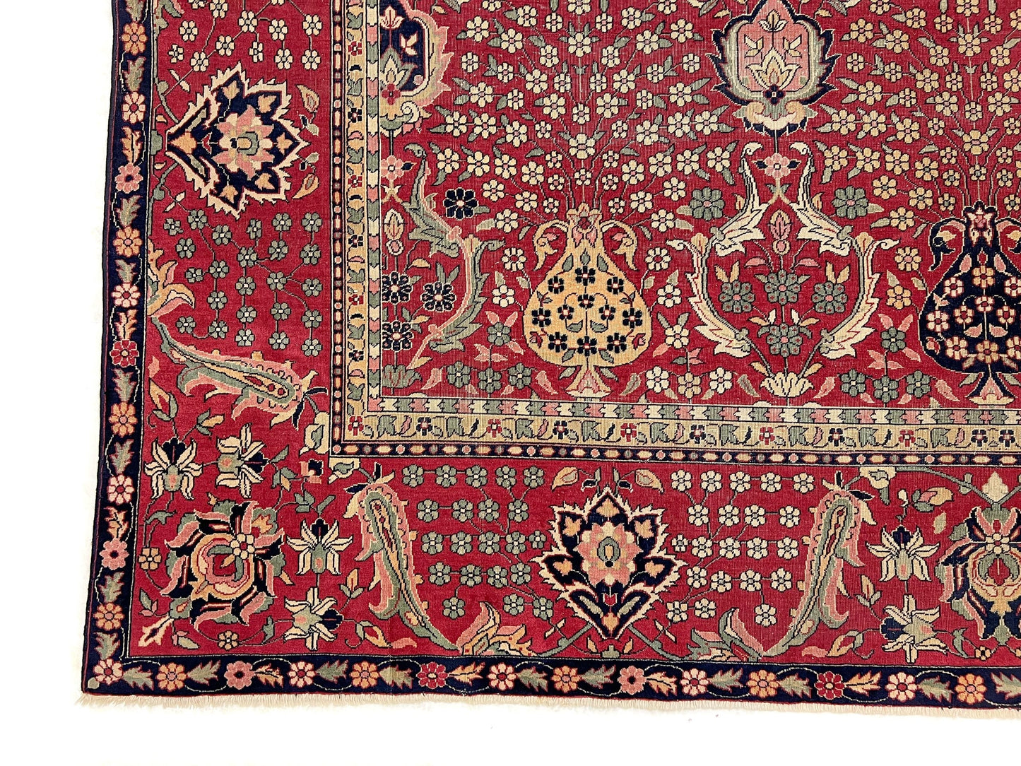 Antique Amritsar (10'00"x16'02") deep red