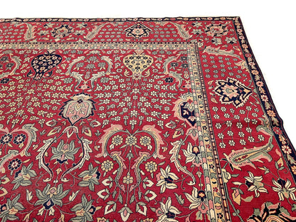 Antique Amritsar (10'00"x16'02") deep red