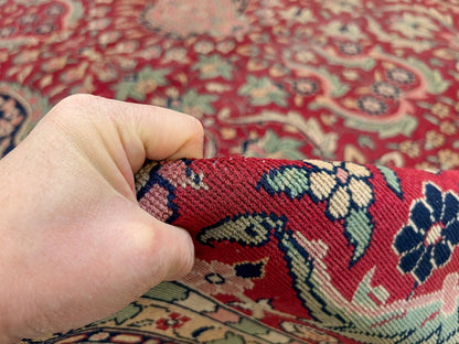 Antique Amritsar (10'00"x16'02") deep red