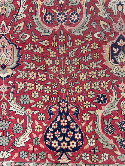 Antique Amritsar (10'00"x16'02") deep red