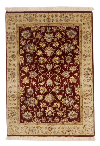 Wool w. silk Kumkapi red/gld 2x3