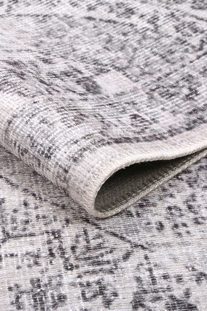 Versailles Winter modern in Grey Rug