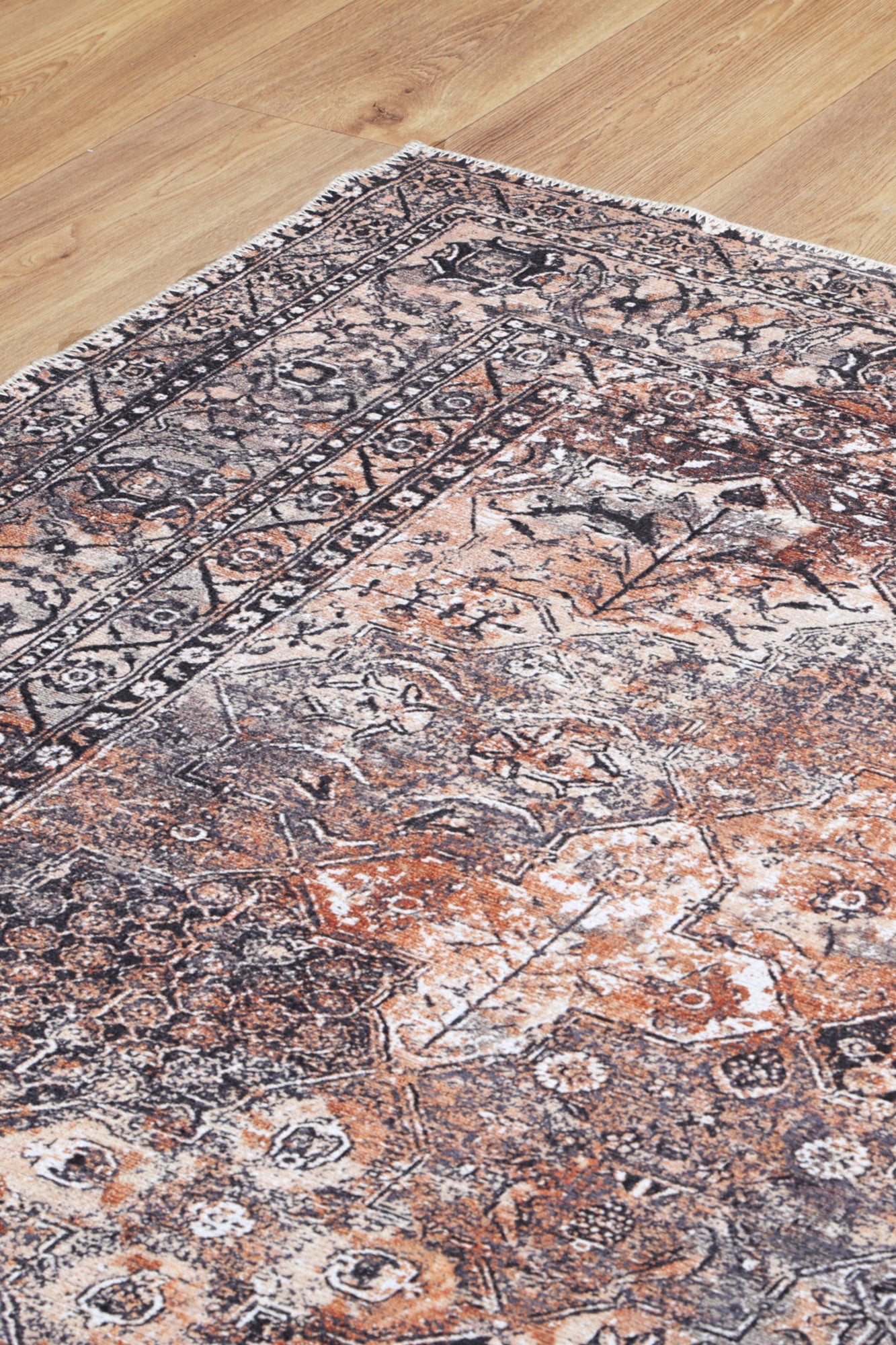 Vintage Tanner Elegance in Natural : Runner Rug