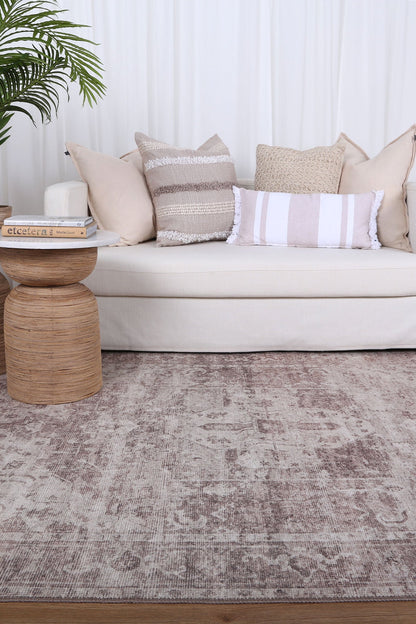 Chateau Machine Washable in Beige Rug