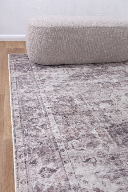 Chateau Machine washable in Grey Rug