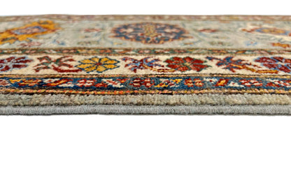 Super Kazak (2'00"x6'00") light gray/multicolor