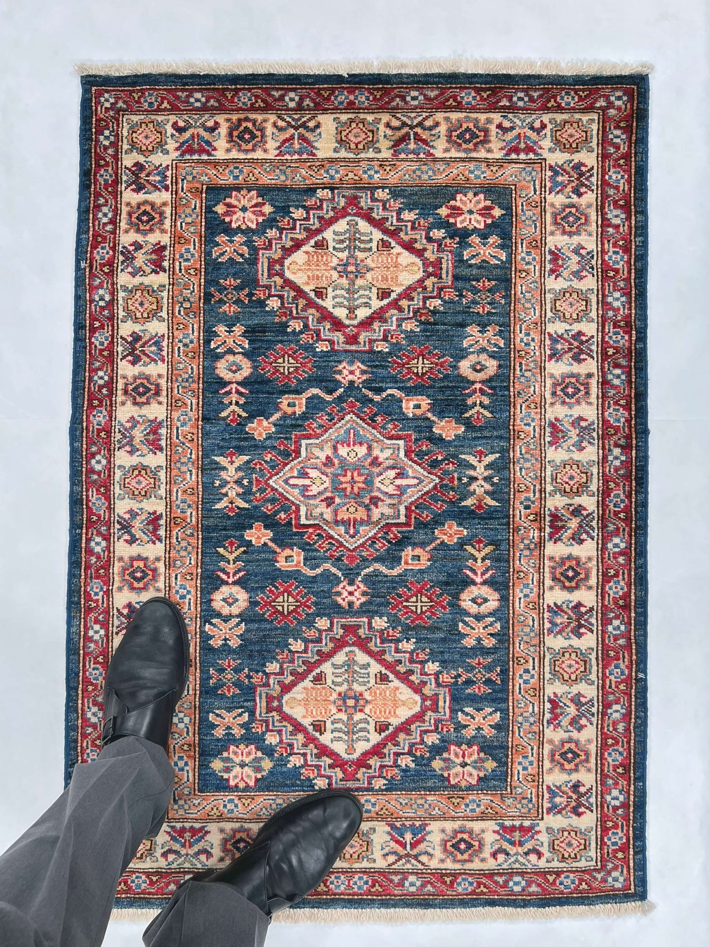 Super Kazak (2'08"x3'10") blue/ivory