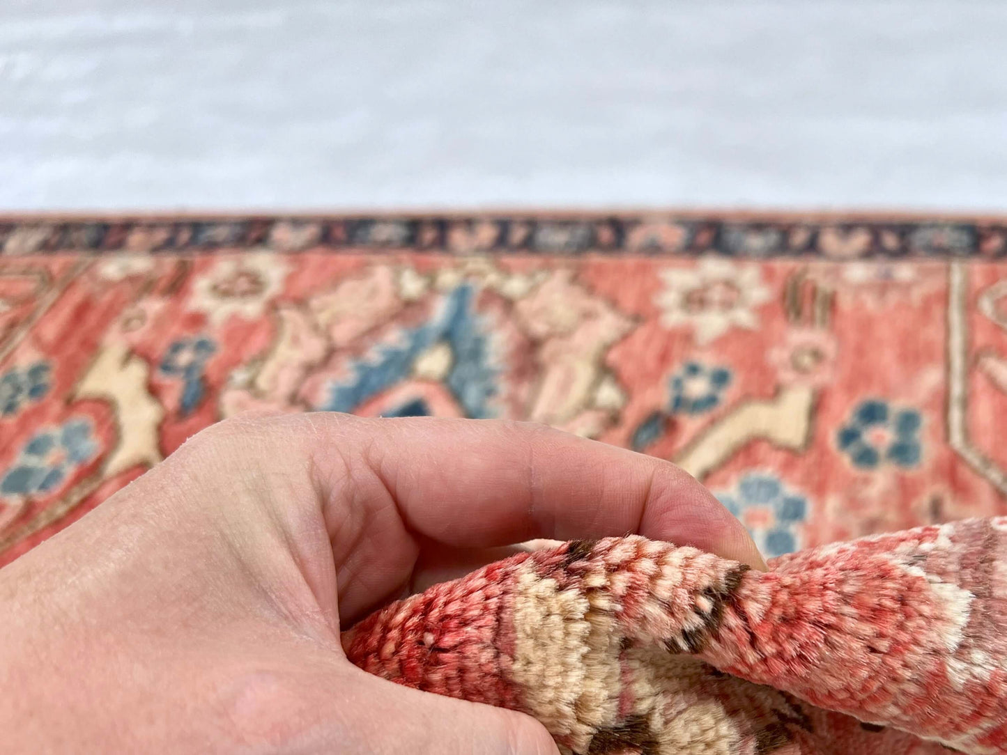 Afghan Ariana (3'00"x4'10") lt.red/navy