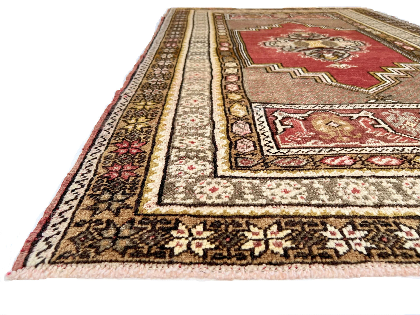 Vintage Turkish (3'04"x5'04") lt.red/gold