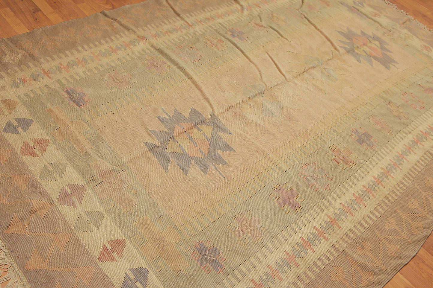 6'4" x 10'3" Tan Hand woven Tribal Turkish Kilim Wool Vegetable Dyes Traditional Oriental Area rug