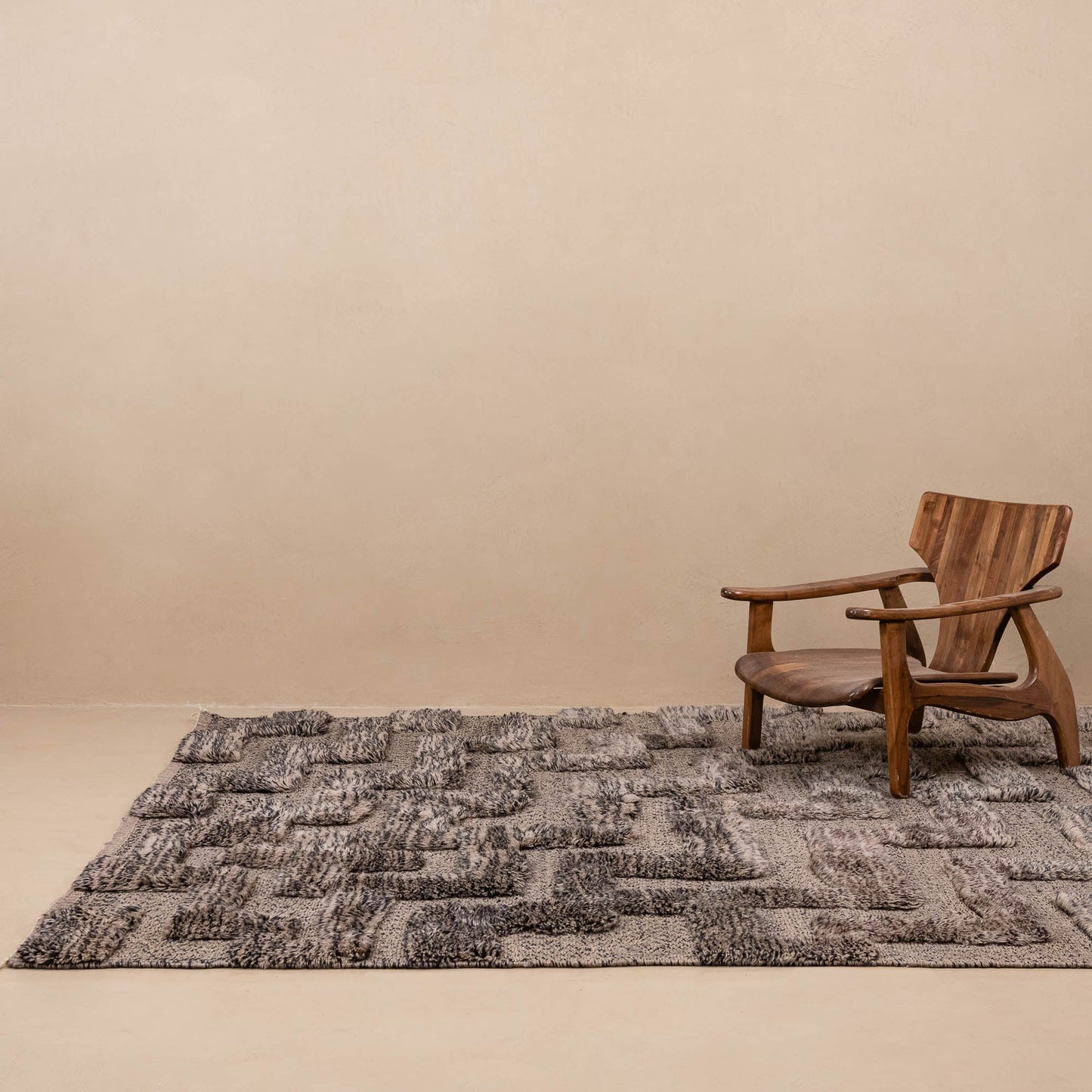 Volcanian Hill - Luxury Shag Moroccan Rug