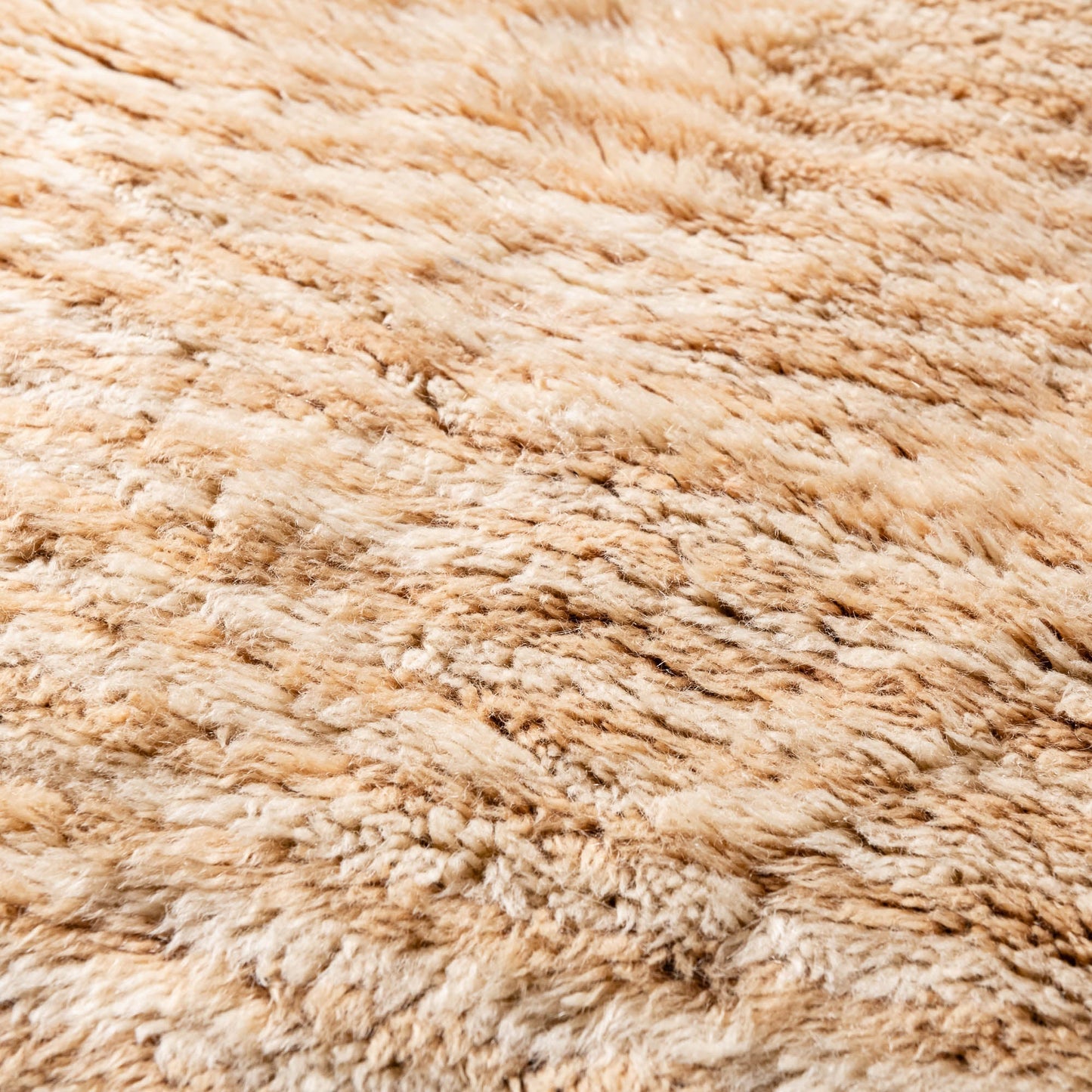 Gravity Center - Luxury Shag Moroccan Rug