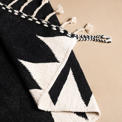 Afou - Taznakht kilim rug