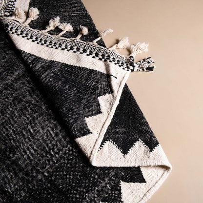 Afou - Taznakht kilim rug