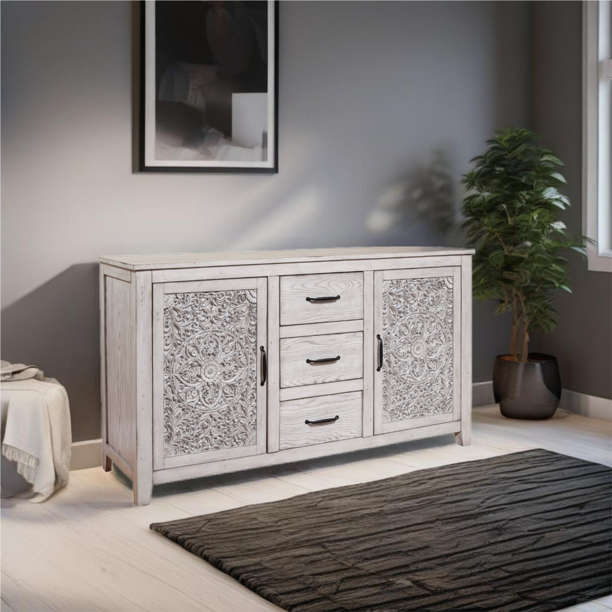 Aria Dresser