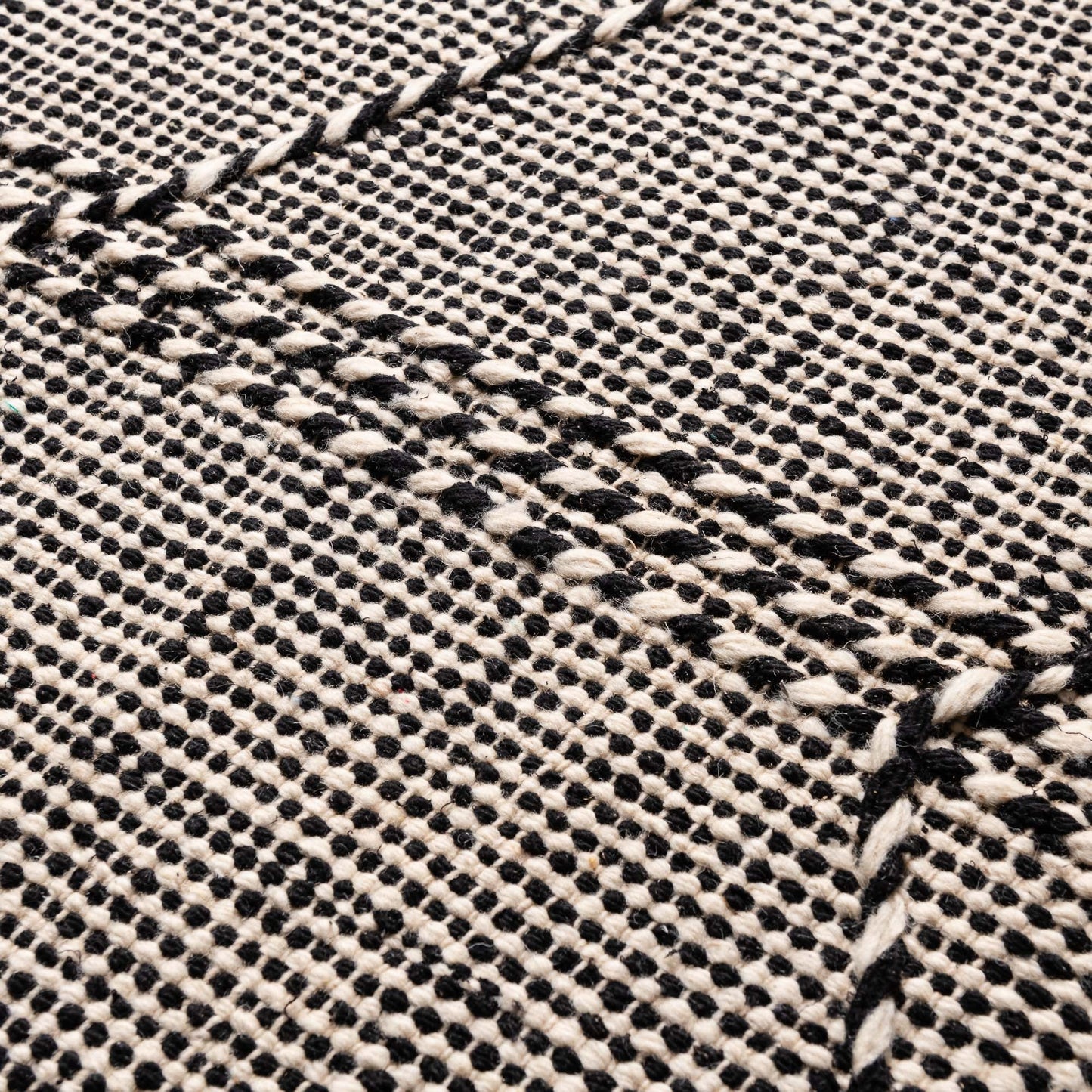 Assa - Taznakht kilim rug