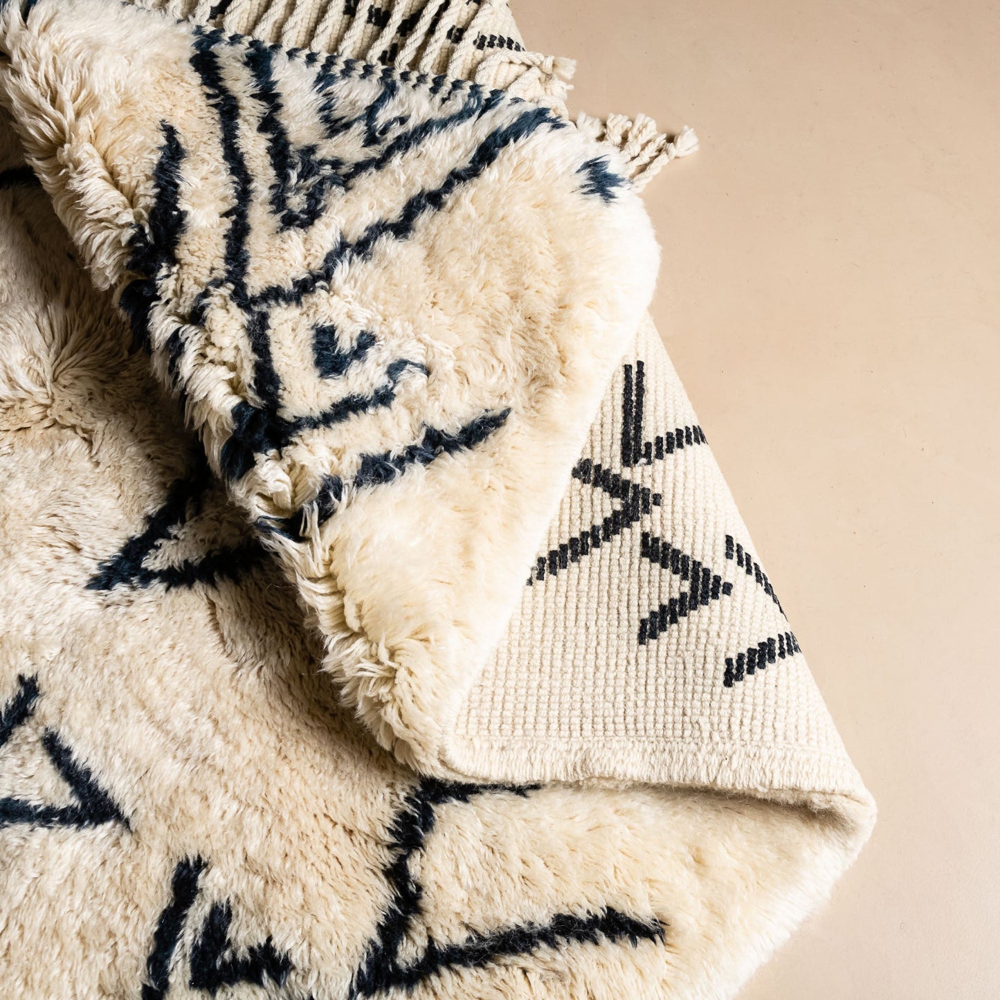 Atlas Mountains - Luxury Shag Moroccan Rug