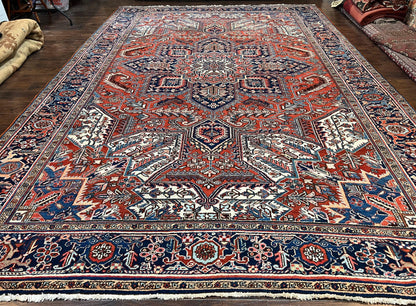 Antique Persian Heriz Rug – 11x16 Palace Size, Geometric Medallion, 1920s