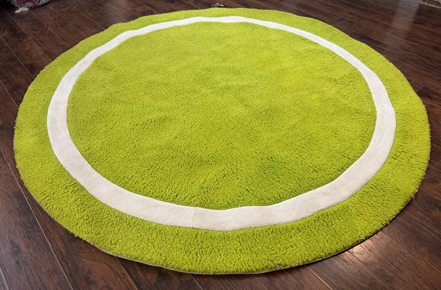 Large Round Rug 9x9, Vintage Retro Design, Lime Green