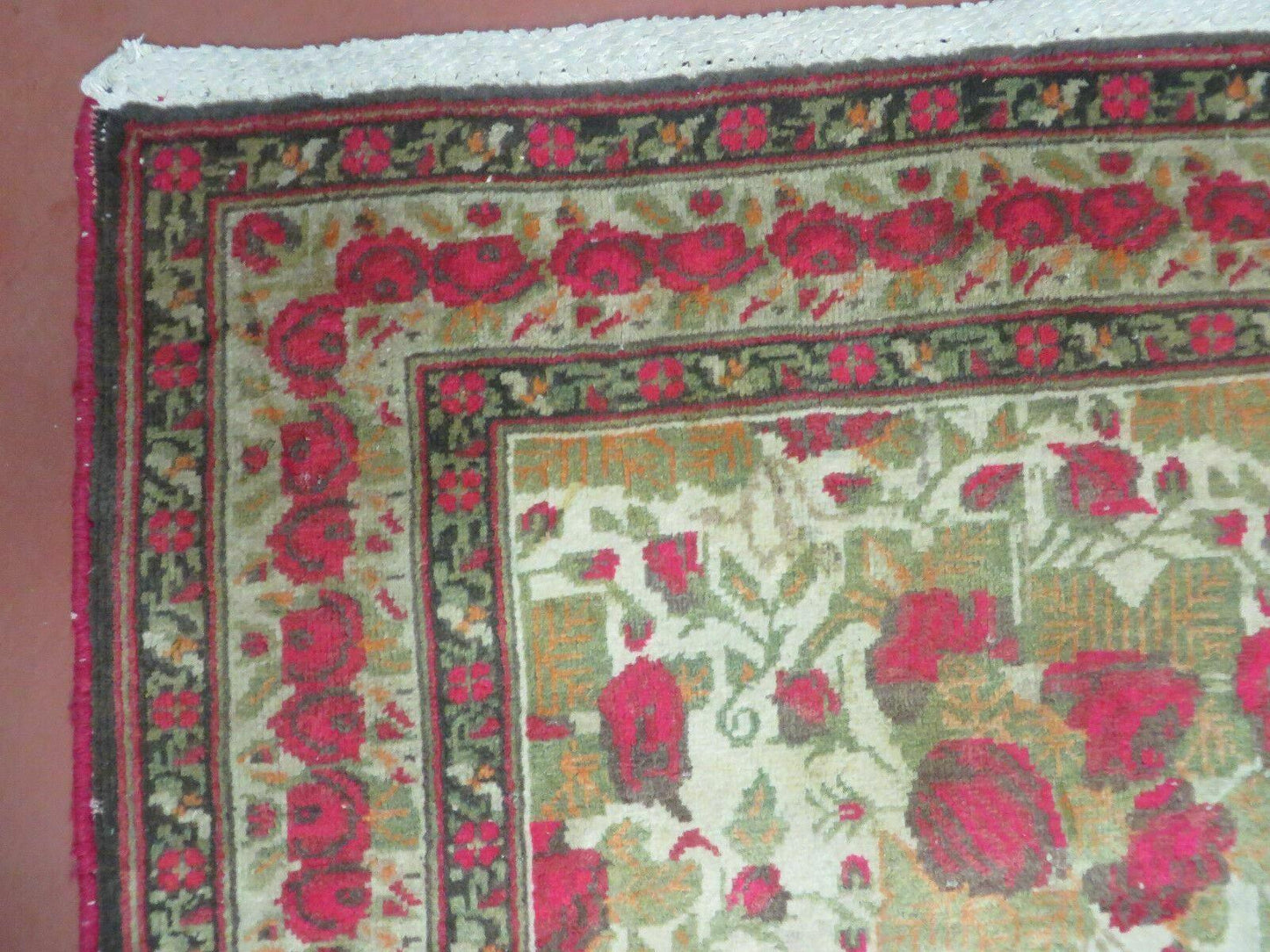 5' X 6' Antique Handmade India Floral Oriental Wool Rug Roses Flowers Traditional Contemporary Design