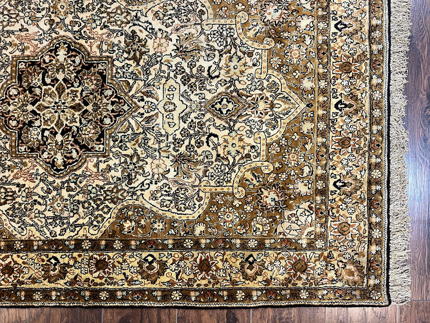 Persian Qum Silk Rug 3.5 x 5.5, Floral Medallion, Very Fine 350 KPSI, Handmade Silk on Silk Rug, Vintage