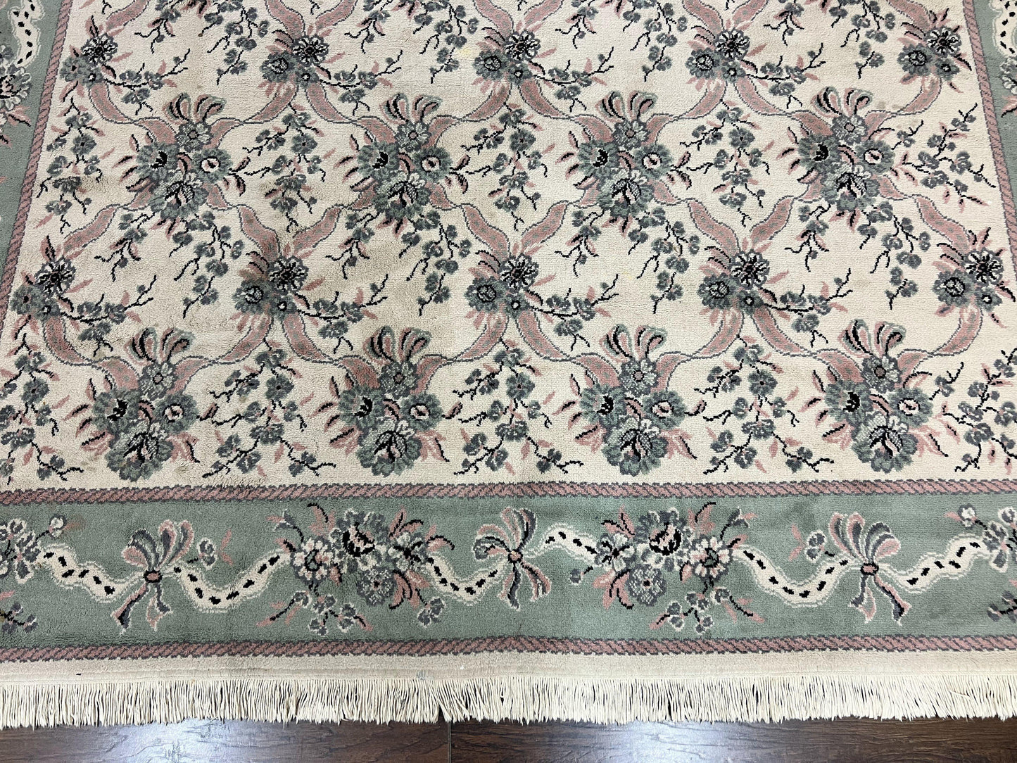 Belgium Power Loomed Rug 8x11, Ivory and Green, Wool Carpet, Floral