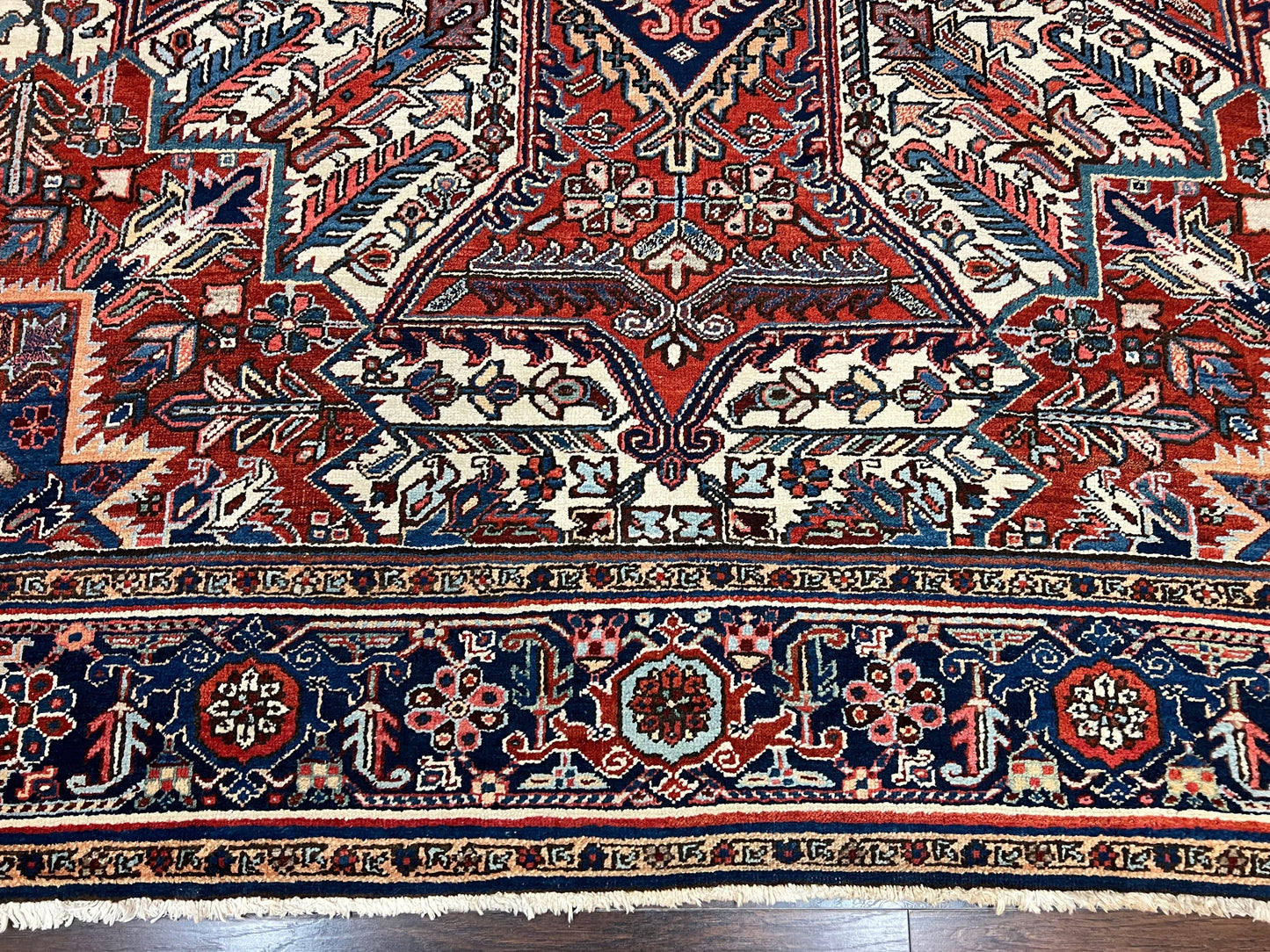 Antique Persian Heriz Rug – 11x16 Palace Size, Geometric Medallion, 1920s