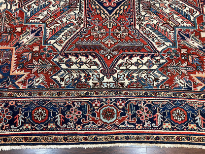 Antique Persian Heriz Rug – 11x16 Palace Size, Geometric Medallion, 1920s