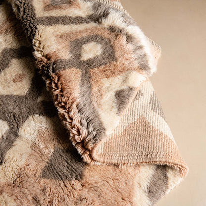 Infinite Dream - Luxury Shag Moroccan Rug