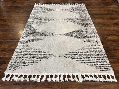 Shag Rug 5x8, Off White and Black Modern Contemporary Shag Area Rug, Moroccan Style Rug 5 x 8 ft, Medium Sized Rug, nuLoom Rug