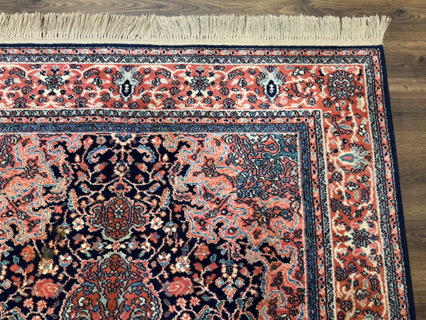Karastan Rug 5.9 x 9, Ka'shan Medallion #741, Original Collection 700 Series, Discontinued, Wool Pile