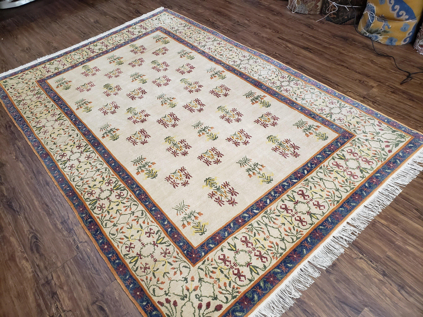 Tufenkian Rug 5.9 x 8.6, Tibetan Nepalese Rug, Hand Knotted, Soft Shiny Wool, Repeated Motifs, Contemporary Modern, Area Rug 6x9, Vintage