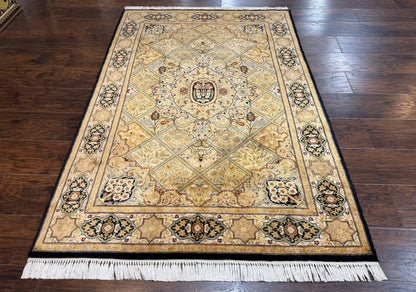 Pak Persian Rug 4x6, Panel Design