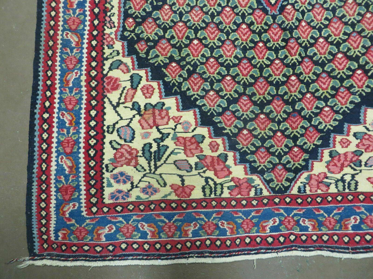 4' X 6' Vintage Handmade Turkish Flat weave Rug Tribal