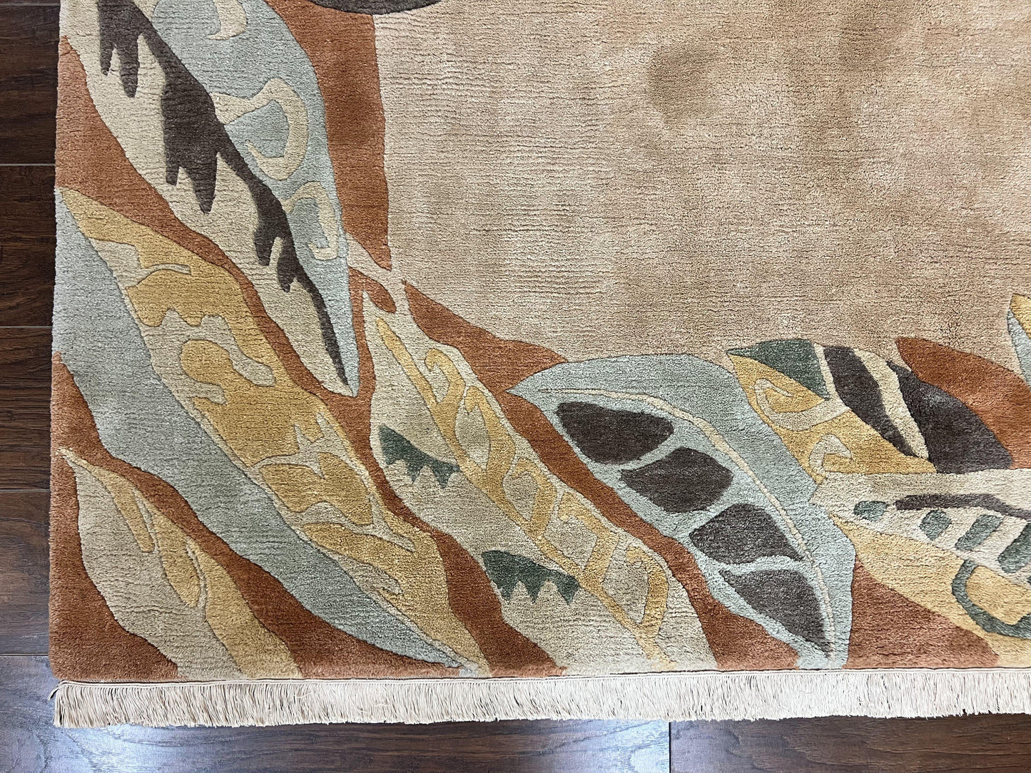 Modern Tibetan Rug 7x10, Soft Wool, Tufenkian Style Carpet, Tibet Nepali Rug, Open Field, Handmade Wool Rug