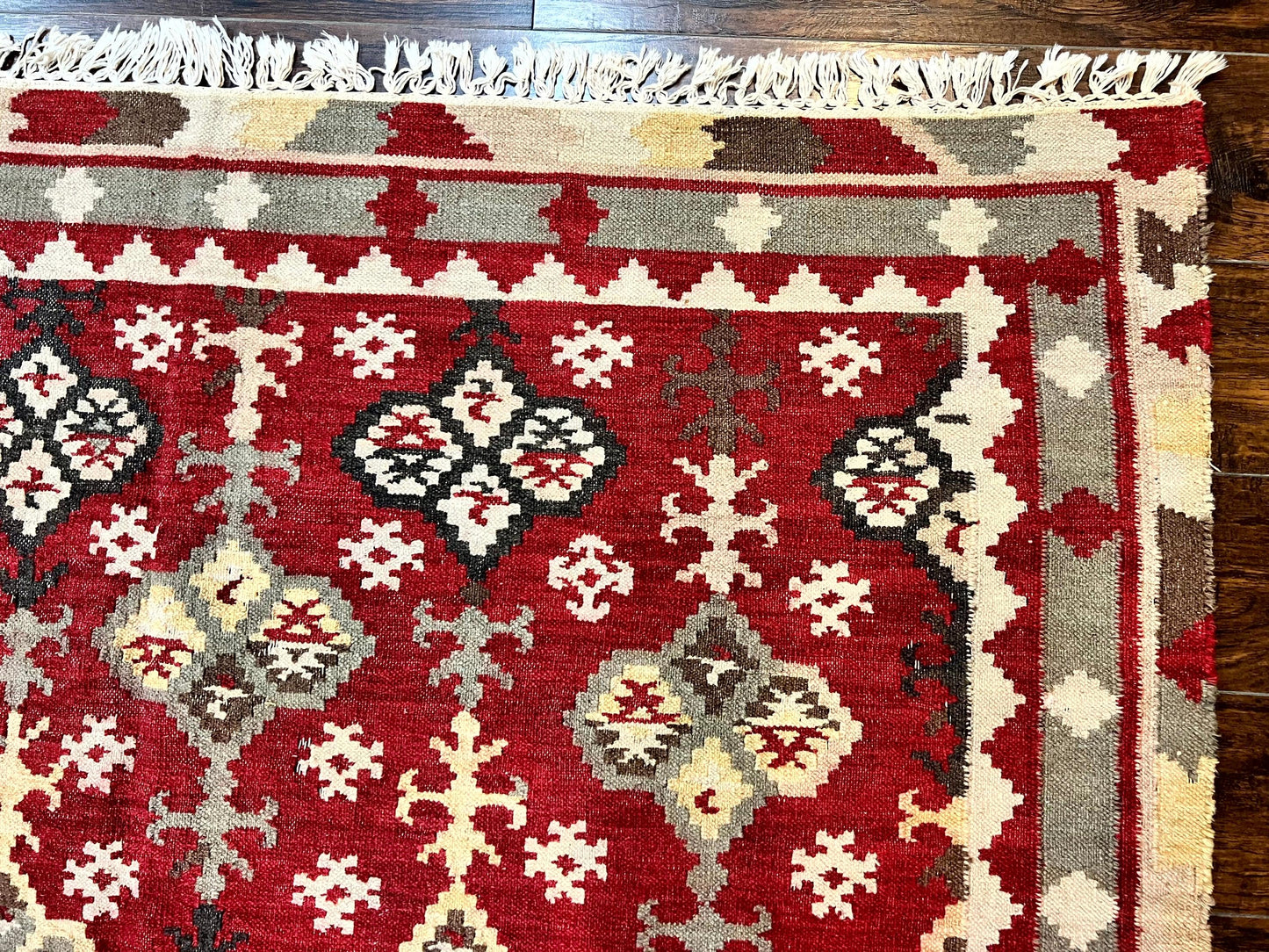 Indian Kilim Rug 6x6, Square Kilim Flatweave Carpet, Vintage Handmade Wool Rug, Red