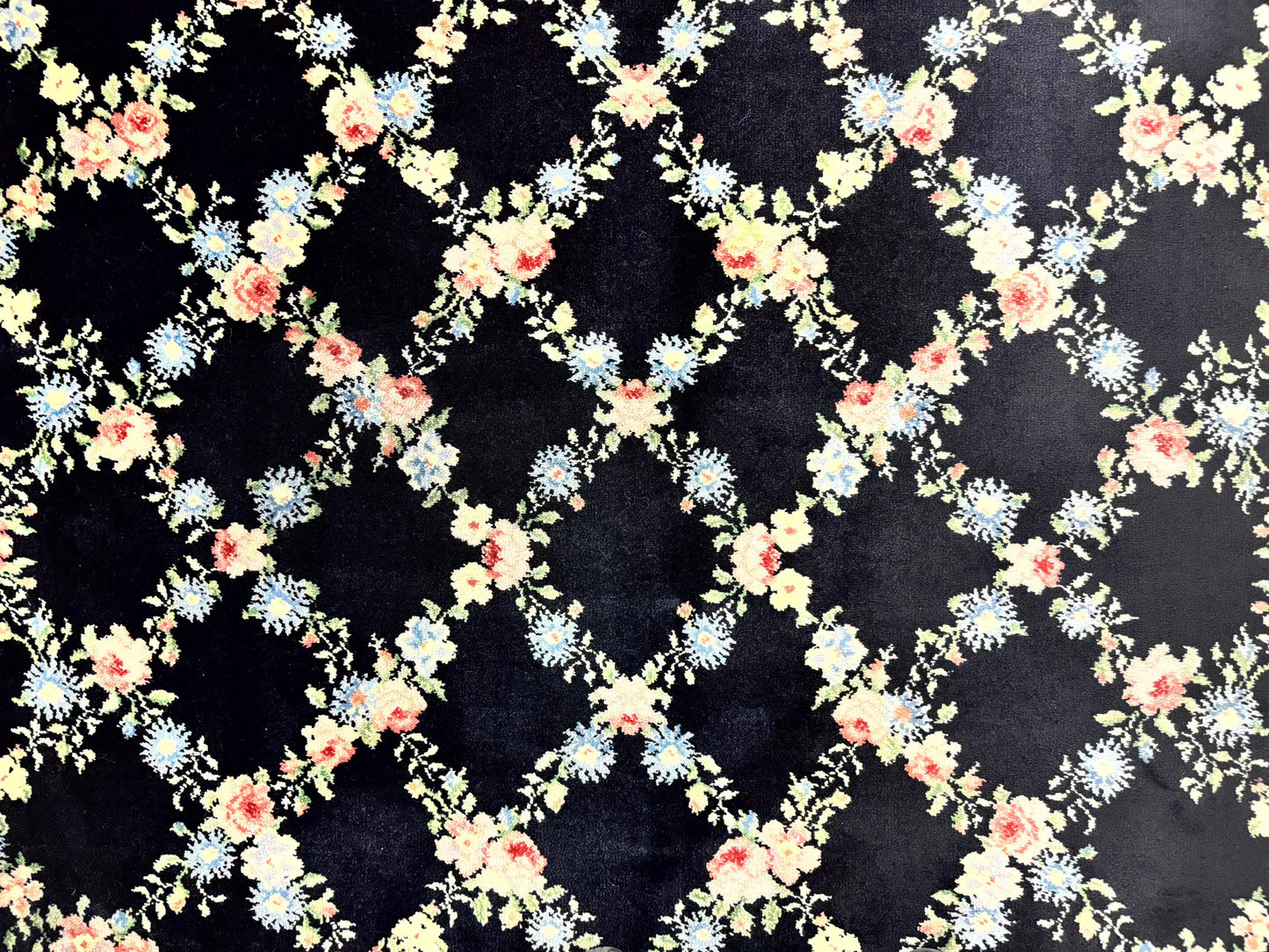 Karastan Rug 8.8 x 12, Garden of Eden #509/1270, Ebony Trellis, Vintage Discontinued Wool Pile Karastan Carpet