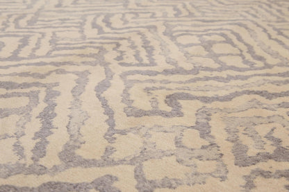 6' x 9' Hand Knotted Geometric Pattern 100% Wool Area rug Beige