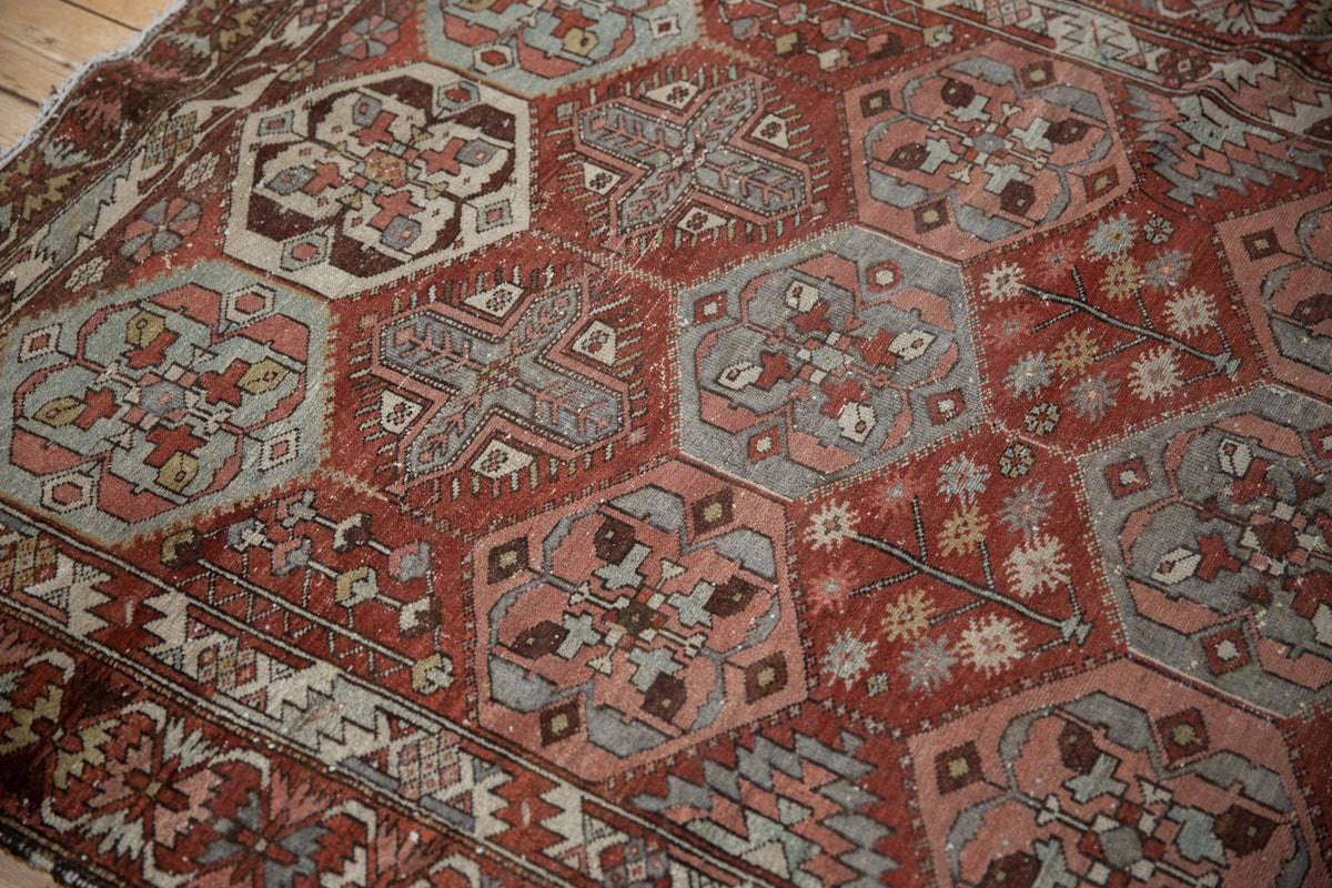 4.5x6.5 Vintage Distressed Baktiari Rug
