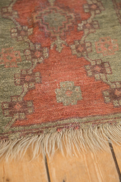1.5x3 Antique Oushak Rug Mat