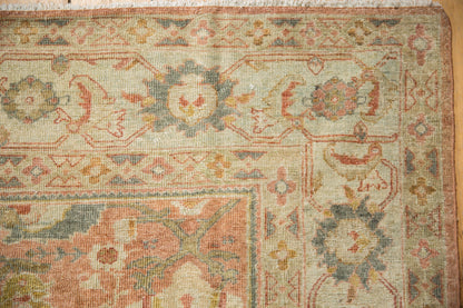 6.5x10 Vintage Distressed Mahal Carpet