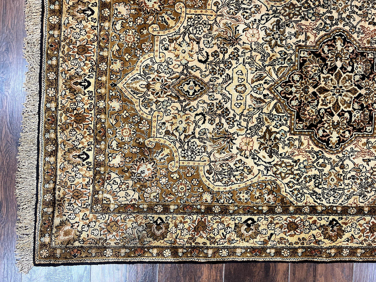 Persian Qum Silk Rug 3.5 x 5.5, Floral Medallion, Very Fine 350 KPSI, Handmade Silk on Silk Rug, Vintage