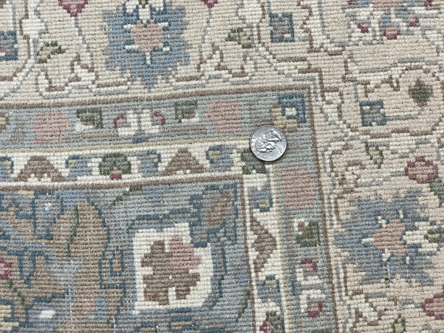 Indo Persian Rug 4x6, Floral Medallion, Beige, Handmade Wool Vintage Carpet 4 x 6 ft