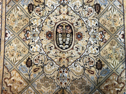 Pak Persian Rug 4x6, Panel Design