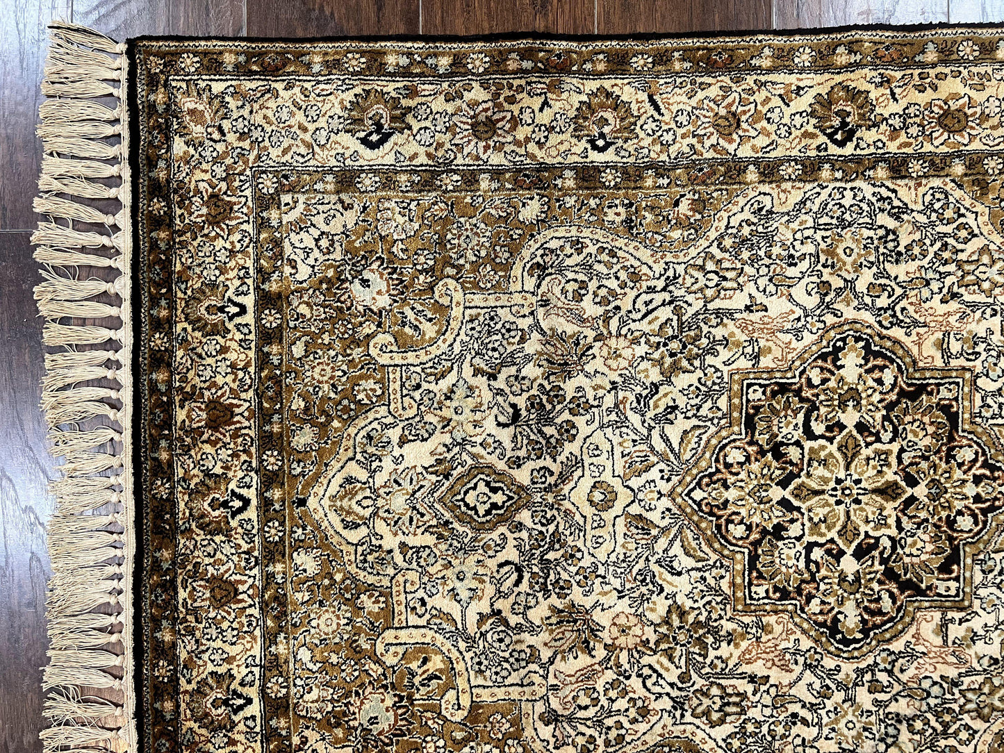 Persian Qum Silk Rug 3.5 x 5.5, Floral Medallion, Very Fine 350 KPSI, Handmade Silk on Silk Rug, Vintage